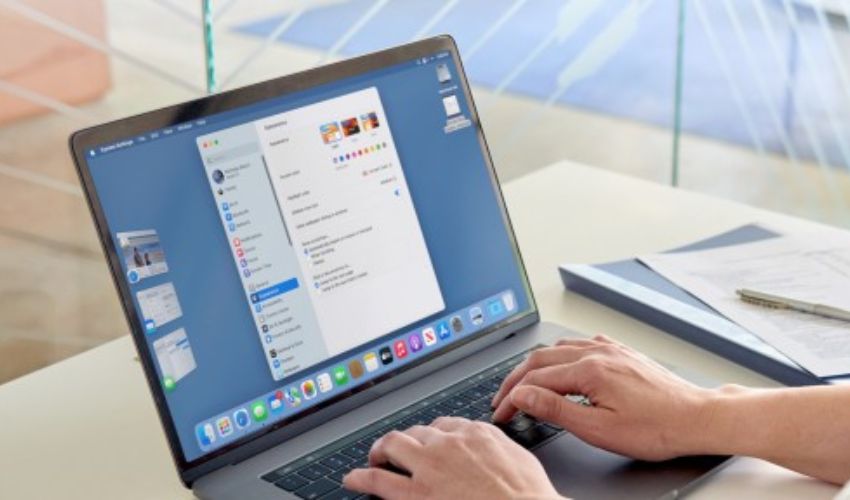 How to set up an iCloud email account on your PC