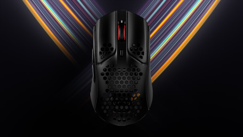 HyperX Pulsefire Haste - gaming mouse used by Ana in esports world cup 2024